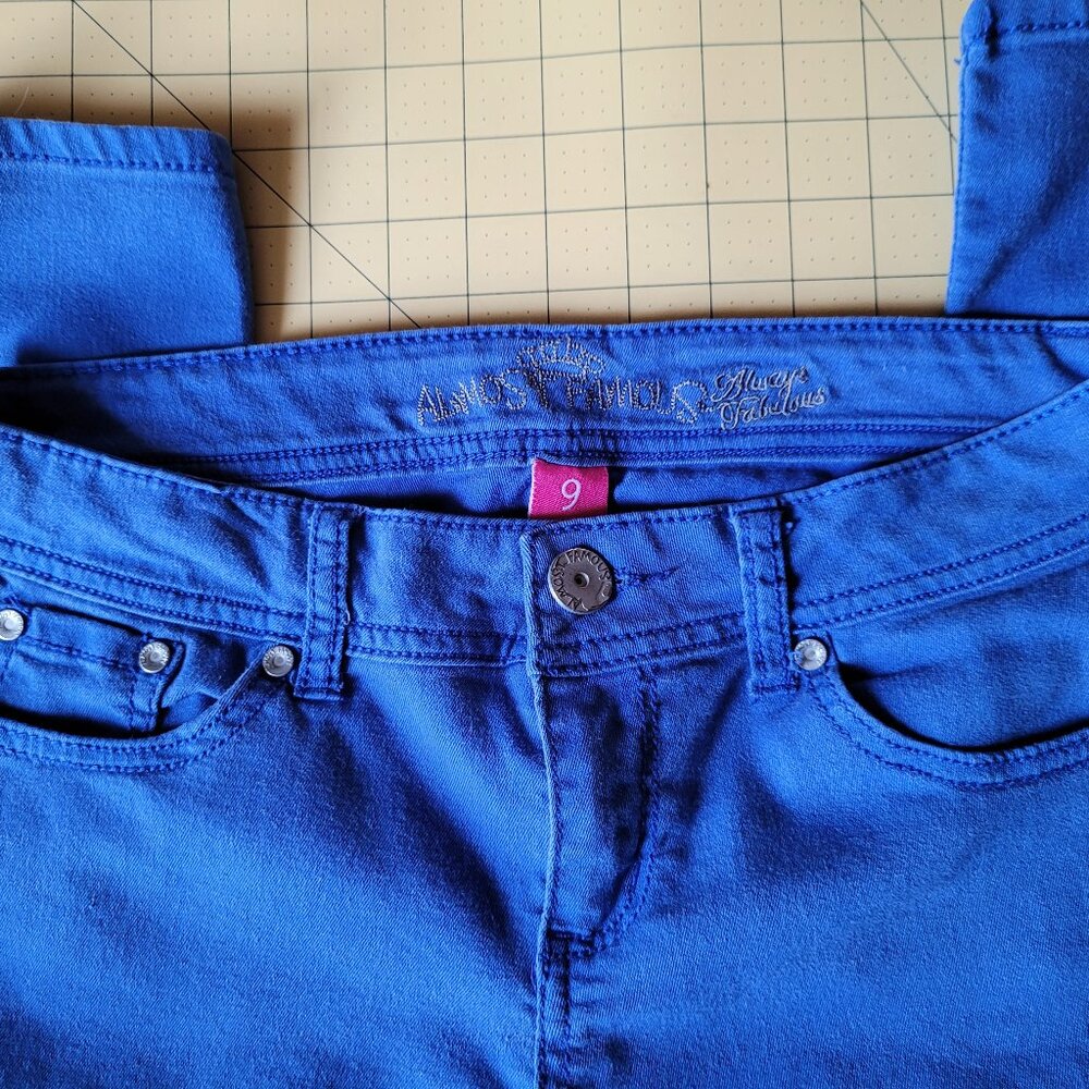 Almost Famous Teal Blue Jeans - Junior Size 9